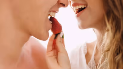 ಬಟರ್‌ಫ್ರೂಟ್‌ - ಬಾದಾಮಿ: ಸೆಕ್ಸ್ ಡ್ರೈವ್ ಉತ್ತಮಗೊಳಿಸುವ 9 ಆಹಾರಗಳು