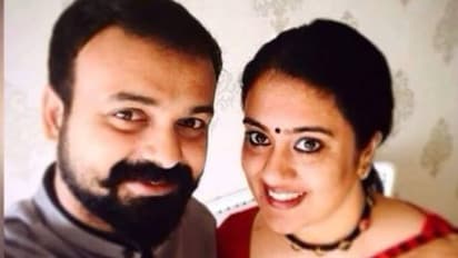 കുഞ്ചാക്കോ ബോബൻ അച്ഛനായി: 14 വർഷത്തെ കാത്തിരിപ്പിന് വിരാമം