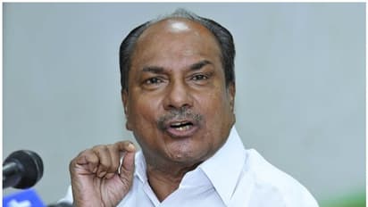 'വിദേശത്ത് പഠിക്കുന്ന വിദ്യാർത്ഥികൾക്ക് പലിശരഹിത മൊറട്ടോറിയം നൽകണം', കേന്ദ്രത്തോട് എ കെ ആന്റണി