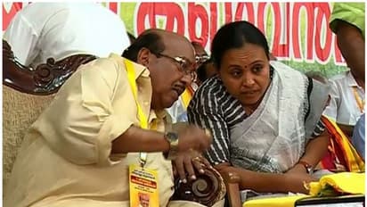 വീണാ ജോർജിന് സുരേന്ദ്രനേക്കാൾ പ്രാധാന്യം നൽകിയെന്ന് ആരോപണം: എസ്എൻഡിപി വേദിയിൽ പ്രതിഷേധം