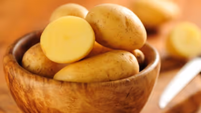 ওজন বৃদ্ধির ভয়ে আলু খাওয়া বন্ধ, বিশেষজ্ঞদের মত জানলে বদলে ফেলবেন সিদ্ধান্ত