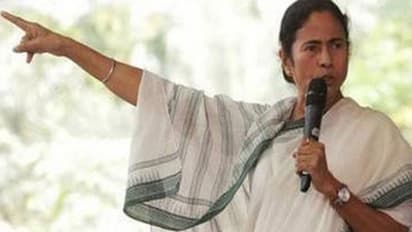 বাংলাদেশের সীমান্তের কাছে মমতার হেলিকপ্টার পথ হারাল