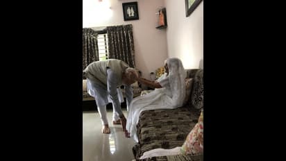 (IN Pics) PM Modi seeks mother's blessings to sweep 2019 Lok Sabha election