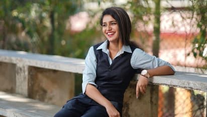 41 வயது நடிகருக்கு காதலியாகிய 21 வயது பிரியா வாரியர்..! காசு தான் எல்லாத்துக்கும் காரணம்..?