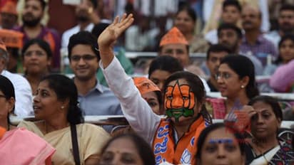 பாஜக கட்சியில் இணைந்த பிரபல நடிகரின் மகன்!