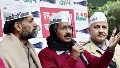 Arvind Kejriwal, Manish Sisodia, Yogendra Yadav get NBW in defamation case filed by disgruntled lawyer