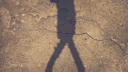 ಕಲಬುರಗಿ:  ಒಂದೇ ಮರಕ್ಕೆ ನೇಣು ಹಾಕಿಕೊಂಡ ಪ್ರೇಮಿಗಳು