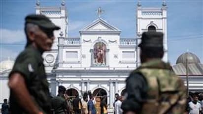 கிறிஸ்துவர்கள் சர்ச்சுக்குப் போக வேண்டாம் ! இஸ்லாமியர்கள் தொழுகை நடத்த வேண்டாம் ! இலங்கை அரசு எச்சரிக்கை !!