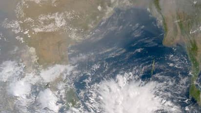 ಫನಿ ಚಂಡಮಾರುತ : ಯೆಲ್ಲೋ ಅಲರ್ಟ್ - ಶಾಲಾ ಕಾಲೇಜುಗಳಿಗೆ ರಜೆ