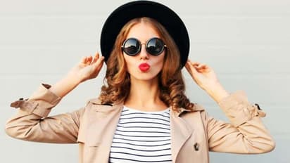 യാത്ര കഴിഞ്ഞ് എത്തുമ്പോള്‍ മുഖത്തിന്‍റെ തിളക്കം മങ്ങുന്നുണ്ടോ? ഒരു സൂത്രമുണ്ട്!