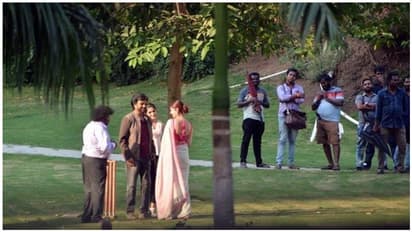 ’தர்பார்’ ஷூட்டிங் ஸ்பாட்...கல் வீச்சில் ஈடுபட்ட மாணவர்கள்...கதிகலங்கிய ரஜினி...