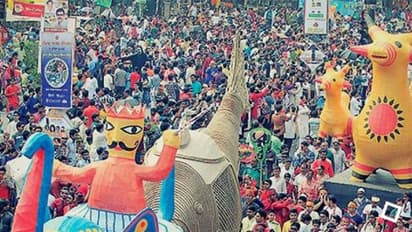 মঙ্গল শোভাযাত্রায় মুখোশ নিষিদ্ধ, হাসিনার 'না' এর কারণ অন্য