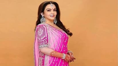 মা হতে পারবেন না! ২৩ বছর বয়সে নীতাকে বলে দিয়েছিলেন চিকিৎসক