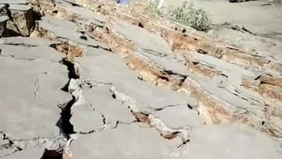 పోలవరం వద్ద కుంగిన భూమి: గతంలో కూడా ఇలాగే..