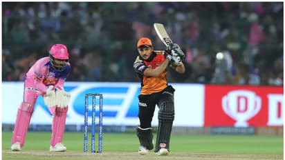 SRHvsRR: మనీశ్ పాండే హాఫ్ సెంచరీ... రాజస్థాన్ ముందు ఊరించే టార్గెట్...