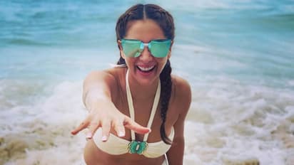 బాయ్ ఫ్రెండ్ తో బ్రేకప్ తరువాత బికినీతో రచ్చ!