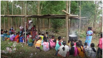 വീടും സ്ഥലവും വാഗ്ദാനം ചെയ്ത് വോട്ടുതേടി അധികാരത്തിലെത്തിയവര് തൊഴിലാളികളെ അവഗണിക്കുന്നു: സബ് കലക്ടര് ഓഫീസ് മാര്ച്ചിനൊരുങ്ങി സിപിഐ പ്രാദേശീക നേതൃത്വം