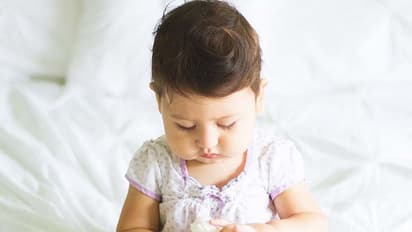 यूएई ने पेश की एक और मिसालः नियम तोड़ हिंदू पिता और मुस्लिम मां की बेटी को दिया जन्म प्रमाणपत्र