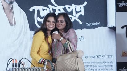 বিশ্ব ভাই-বোন দিবসে একে অপরের বিষয় প্রকাশ্যে মুখ খুললেন সুদীপ্তা-বিদীপ্তা