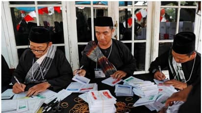 ബാലറ്റ് വോട്ടെണ്ണി തളര്ന്നു; ഇന്തോനേഷ്യയില് മരിച്ചത് 270 ഉദ്യോഗസ്ഥര്