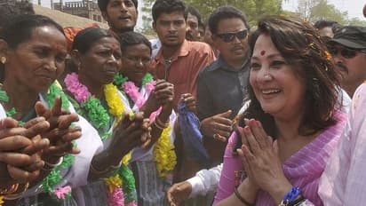 Some mass leader! Moon Moon Sen waited for bed tea while Asansol burned