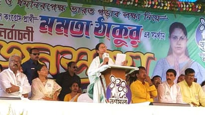 আগে হাফপ্যান্ট পরে দৌড়তো এখন বগলে শপিং মল, বাগদায় ঝাঁঝালো মমতা