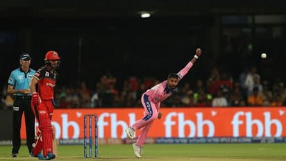 5 ಓವರ್ ಪಂದ್ಯ: ರಾಜಸ್ಥಾನಕ್ಕೆ 63 ರನ್ ಟಾರ್ಗೆಟ್ ನೀಡಿದ RCB!