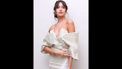 আইটেম ডান্স করলে শেষ হযে যাবে কেরিয়ার, হট ফিগার, পার্ফেক্ট বডি নিয়েও কেন এই ওয়ার্নিং পেয়েছিলেন নোরা