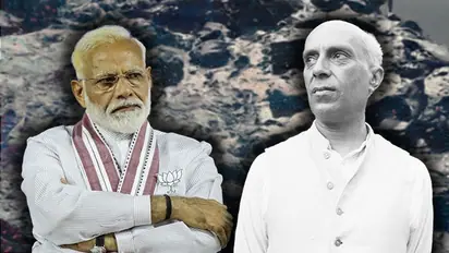What happened in 1954 that made Narendra Modi angry and blame Nehru?