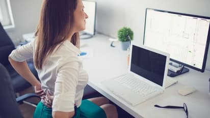 ദീര്ഘനേരം ഇരുന്ന് ജോലി ചെയ്യുന്നവരാണോ നിങ്ങള്? എങ്കില് പതിവായി ചെയ്യേണ്ടൊരു കാര്യം...