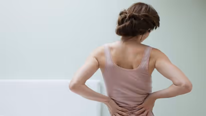 എന്തുകൊണ്ട് പിരീഡ്സ് ആകുമ്പോള്‍ നടുവേദന; ഇതാ സ്ത്രീകള്‍ക്ക് ചില ടിപ്സ്...