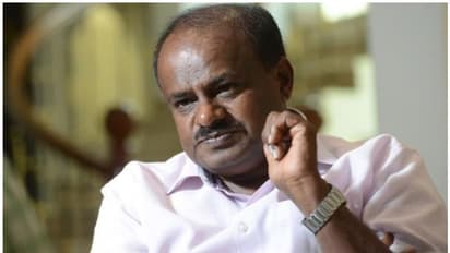 కాంగ్రెస్ కి బానిసలా పనిచేశా.. కుమారస్వామి షాకింగ్ కామెంట్స్