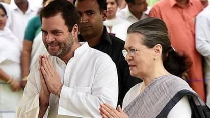 ಕಾಂಗ್ರೆಸ್ನಲ್ಲಿ ಮತ್ತೆ ಗಾಂಧೀಗಿರಿ?, ಸದ್ದಿಲ್ಲದೆ ರಾಹುಲ್ ಕೈ ಬಲಪಡಿಸಿದ ಸೋನಿಯಾ!