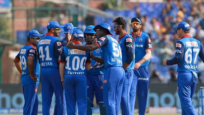 IPL 2020: ತಯಾರಿ ಆರಂಭಿಸಿದ ಡೆಲ್ಲಿ ಕ್ಯಾಪಿಟಲ್ಸ್ಗೆ ಆಘಾತ!