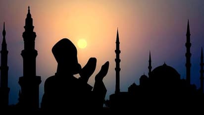 ಪವಿತ್ರ ರಂಜಾನ್ ಮಾಸ ಆರಂಭ, ತಿಂಗಳ ಕಾಲ ಉಪವಾಸ ಆಚರಣೆ