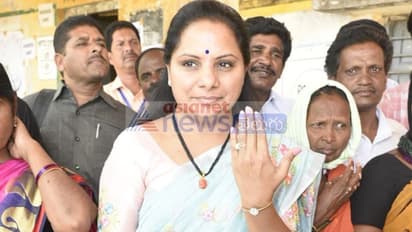 కేసీఆర్ ఆలోచన: తనయ కవితకు నో, రాజ్యసభకు పొంగులేటి