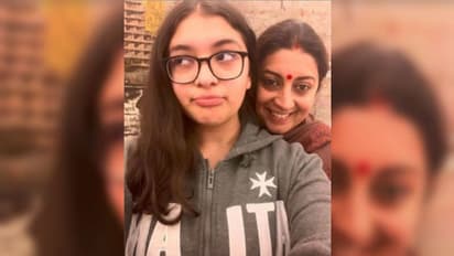 মায়ের পরীক্ষার দিনে উজ্জ্বল ফল মেয়ের! খুশিতে ডগমগ স্মৃতি