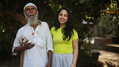 'അല്ലാഹു എനിക്ക് കാണിച്ചു തന്നിരിക്കുന്നു, ഇവിടെ ശരിക്കും മാലാഖമാരുണ്ട് എന്ന്, ഇവളാണ് എന്നെ തേടിയെത്തിയ മാലാഖ'