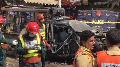 ಪಾಕಿಸ್ತಾನ ಸೂಫಿ ಮಸೀದಿಯಲ್ಲಿ ಸ್ಫೋಟ: ನಾಲ್ವರು ಹತ!