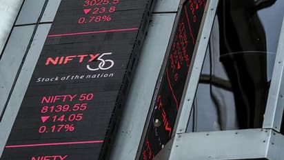 കേന്ദ്ര ബജറ്റ്: പ്രതീക്ഷയോടെ തുടങ്ങി സെന്സെക്സും നിഫ്റ്റിയും, സെന്സെക്സ് 40,000 ത്തിന് മുകളില്