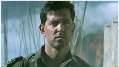 പട്ടാള ഓഫീസറായി ഹൃത്വിക് റോഷൻ!