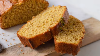 സ്പെഷ്യൽ ക്യാരറ്റ് കേക്ക് തയ്യാറാക്കാം