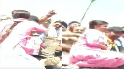 റോഡ് ഷോയ്ക്കിടെ വാഹനത്തില് കയറിയിരുന്ന് സ്ഥാനാര്ത്ഥി സണ്ണി ഡിയോളിന് യുവതിയുടെ ചുംബനം; വൈറല്