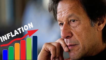 जानें कैसे कर्ज के बदले पाकिस्तान की जनता को मिलेगी महंगाई की मार