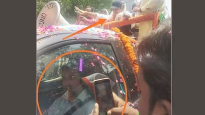 കൈവീശാൻ ഡൂപ്ലിക്കേറ്റ്: കാറിനകത്ത് കാഴ്ചകൾ കണ്ട് ഗംഭീർ: പുതിയ ആരോപണവുമായി എഎപി