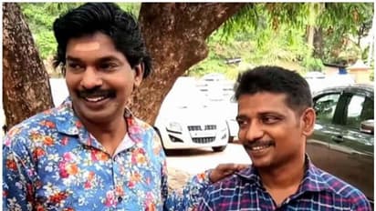 ചികിത്സാ പിഴവ് മൂലം ദുരിതത്തിലായ സോന മോള്ക്ക് സഹായവാഗ്ദാനവുമായി സന്തോഷ് പണ്ഡിറ്റ്