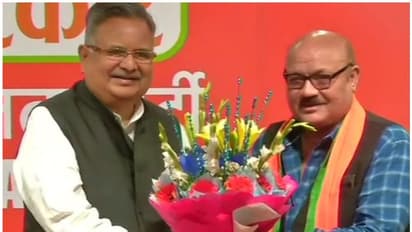 ഗായകനും ഹിന്ദി സിനിമാ താരവുമായി അരുണ് ബക്ഷി ബിജെപിയില് ചേര്ന്നു