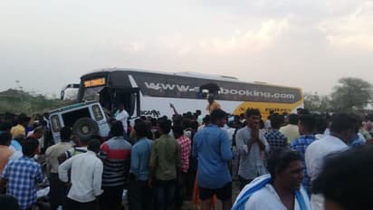 కర్నూలు రోడ్డు ప్రమాదం: కొద్దిసేపట్లో ఇంటికి చేరేవారే, మృతులు వీరే