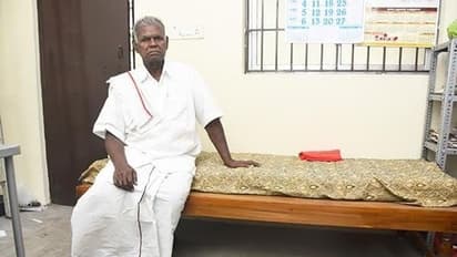 மருத்துவமனையில் நல்லகண்ணு; நேரில் சந்தித்து நலம் விசாரித்த அமைச்சர் மா.சுப்பிரமணியன்