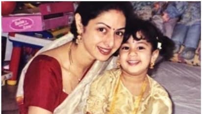 മാതൃദിനത്തില് ജാന്വി കപൂറിന് പറയാനുള്ളത്; ഒപ്പം ഈ അതിമനോഹര ചിത്രവും